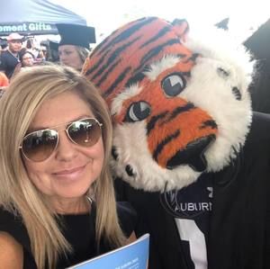 Meet your Posher, Dawn